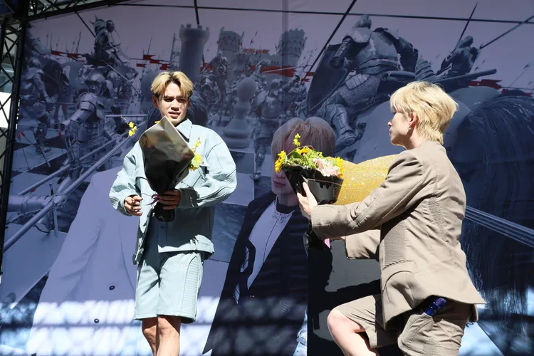 陳零九和邱鋒澤。攝影中心攝