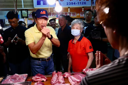 不捨中常委因他遭開鍘! 郭台銘要國民黨檢討:對同志比敵人還兇