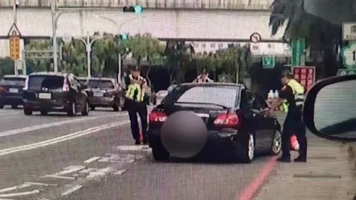 不甩中秋高承載管制撞警!警射輪胎4槍逮人 這對男女逃跑原因曝光