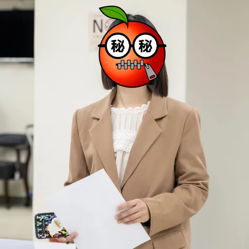 柯文哲公布新發言人　驚！她曾是郭台銘幕僚兼副發言人