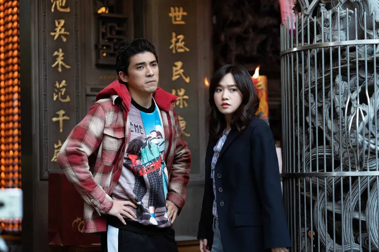 《地獄里長》今晚大結局，林哲熹（左）、嚴正嵐將遇險，劇情再反轉。風起娛樂提供