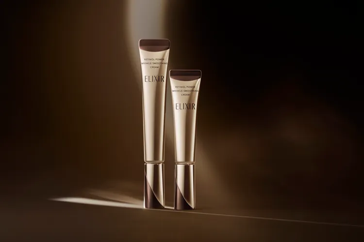 ELIXIR膠原A醇超導抗皺精華，15g／2000元、22g／2500元。品牌提供