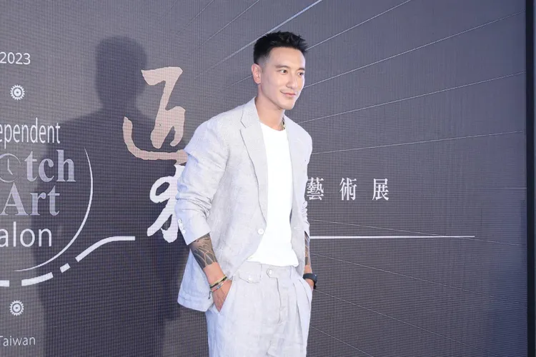 王陽明今日出席「匠心．獨具」時間藝術展活動。攝影中心攝