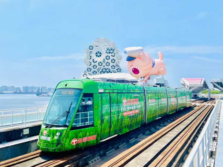 台灣房屋結合ESG+企業理念,輕軌列車「台灣榮耀」正式亮相。台灣房屋提供