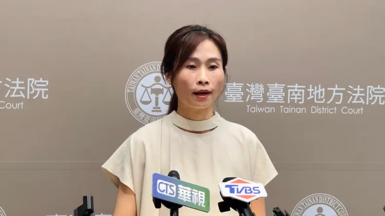 台南地方法院刑事庭長劉怡孜說明判決理由。讀者提供