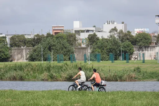 節日假期加深憂鬱症!留意4大類徵兆 醫授6招自救減壓法