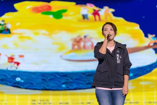 懶理「後宮干政」!高虹安臉書更新 網湧入留言酸爆