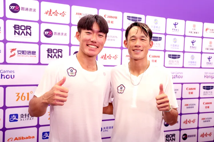 莊吉生和許育修拿下金牌。  奧會提供