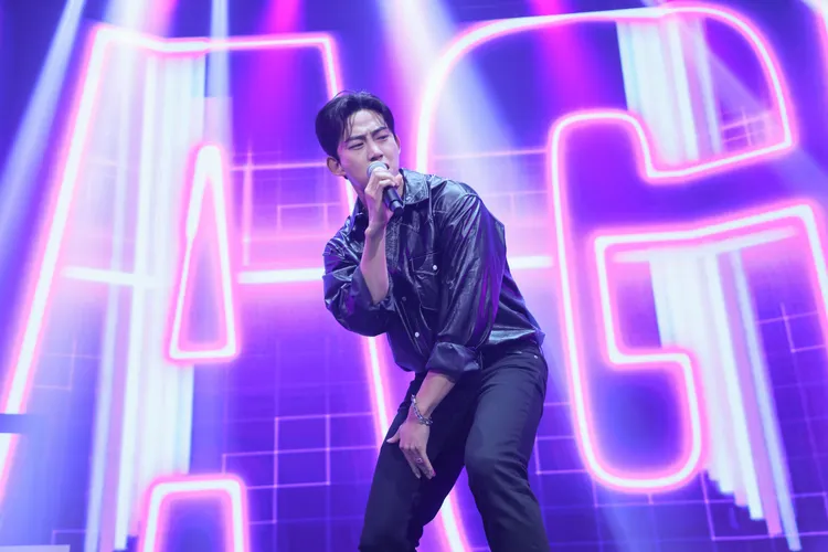 玉澤演勁歌熱舞，全場沸騰。寬宏藝術提供