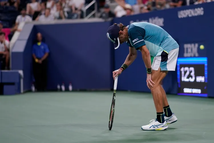 澳洲選手德米瑙爾（Alex de Minaur）。美聯社