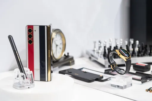 三星限量版Z Fold5 Thom Browne Edition今开卖　接单已额满