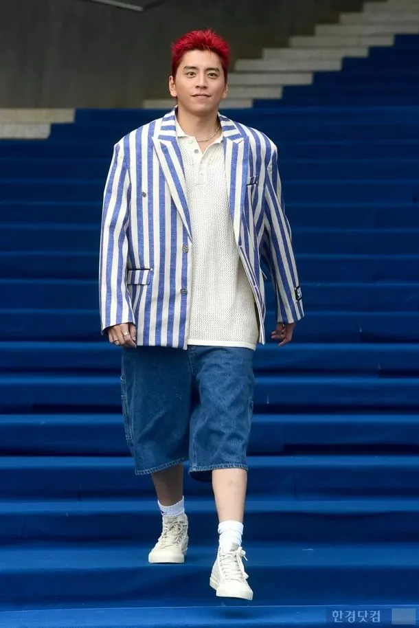 王大陸上半身很魁梧。翻攝韓網