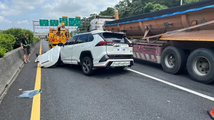 車禍現場。國道警方提供