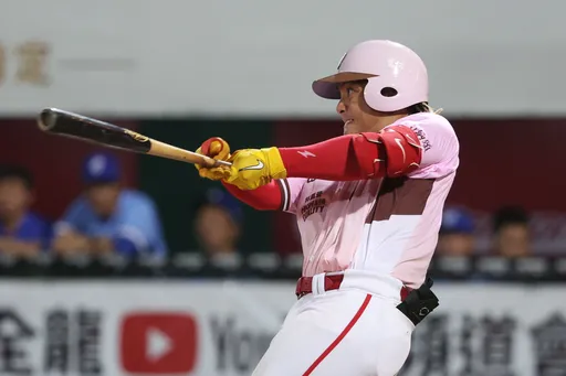 吉力吉撈本季第16轟炸裂!味全龍11比 0打爆富邦悍將