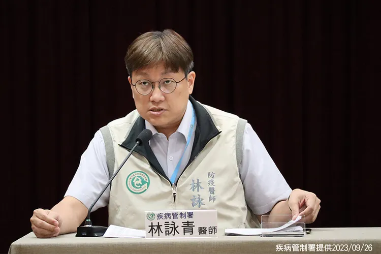 防疫醫師林詠青說明，持續腹瀉和嗜睡都是登革熱警示徵兆。疾管署提供