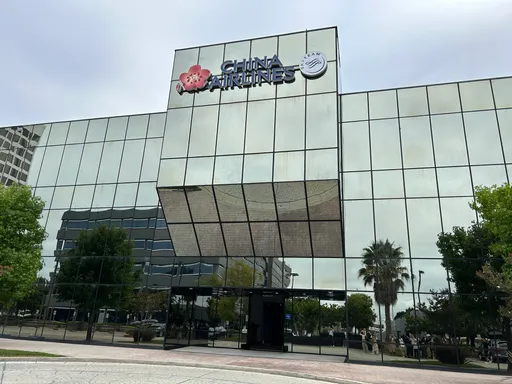 華航上半年北美銷售成長近19倍 票價飆5成貢獻已提高至1/4