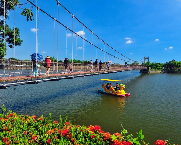 虎頭埤風景區。虎頭埤風景區提供