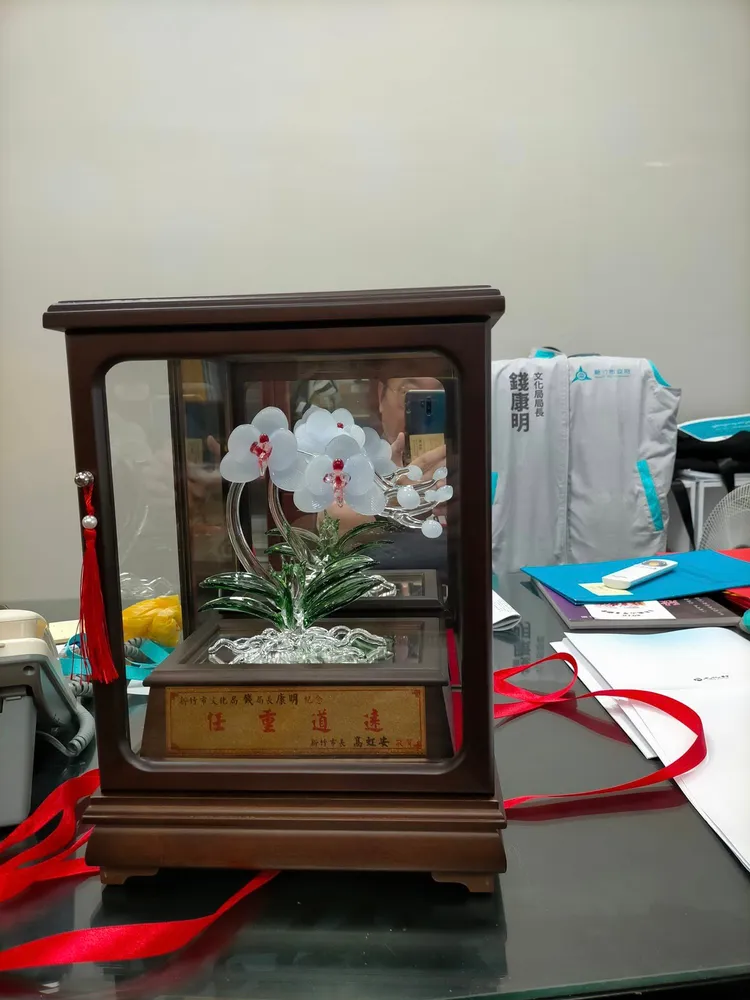 錢康明認為高虹安「欺負人」，退回她的禮物。翻攝自錢康明臉書