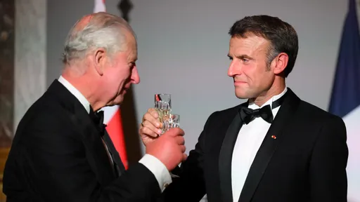 英王查理三世赴法國是訪問 呼籲兩國重振關係