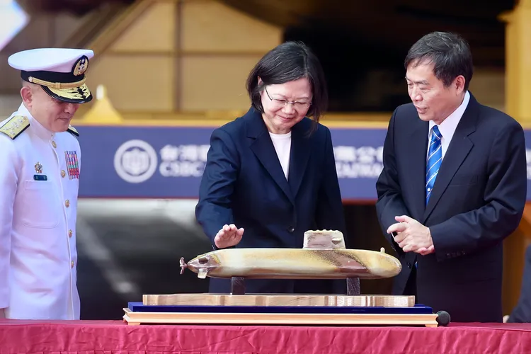 蔡英文出席「海鯤號」命名暨下水典禮。林林攝