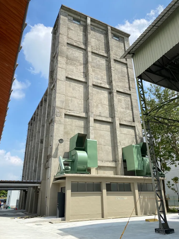 大武營歷史建築園區第一期修復工程烘傘房將於年底完工。縣府提供