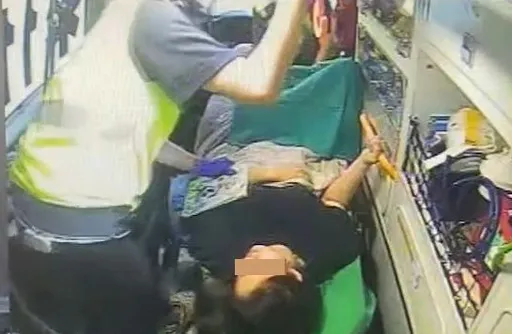 等不及了!新生兒蹦出來 孕婦救護車上產下男嬰