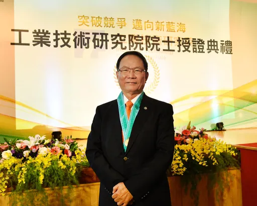 以巴戰爭對石化景氣帶來變數 台塑董座:所有產品都在降價、本季要復甦有點難