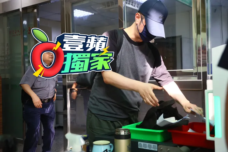 林秉樞今入獄，面對記者一語不發。彭欣偉攝