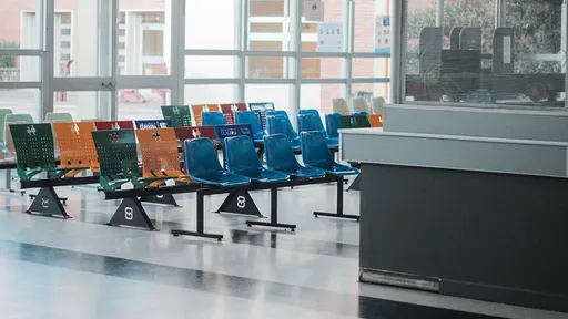 窮遊省錢竟教「醫院掛急診住一晚」 部落客實測:還有護士顧行李