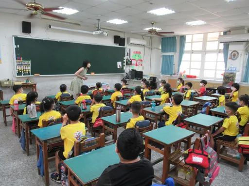 小犬走了、電還沒來！雲林2校停課不停班　月考還改期