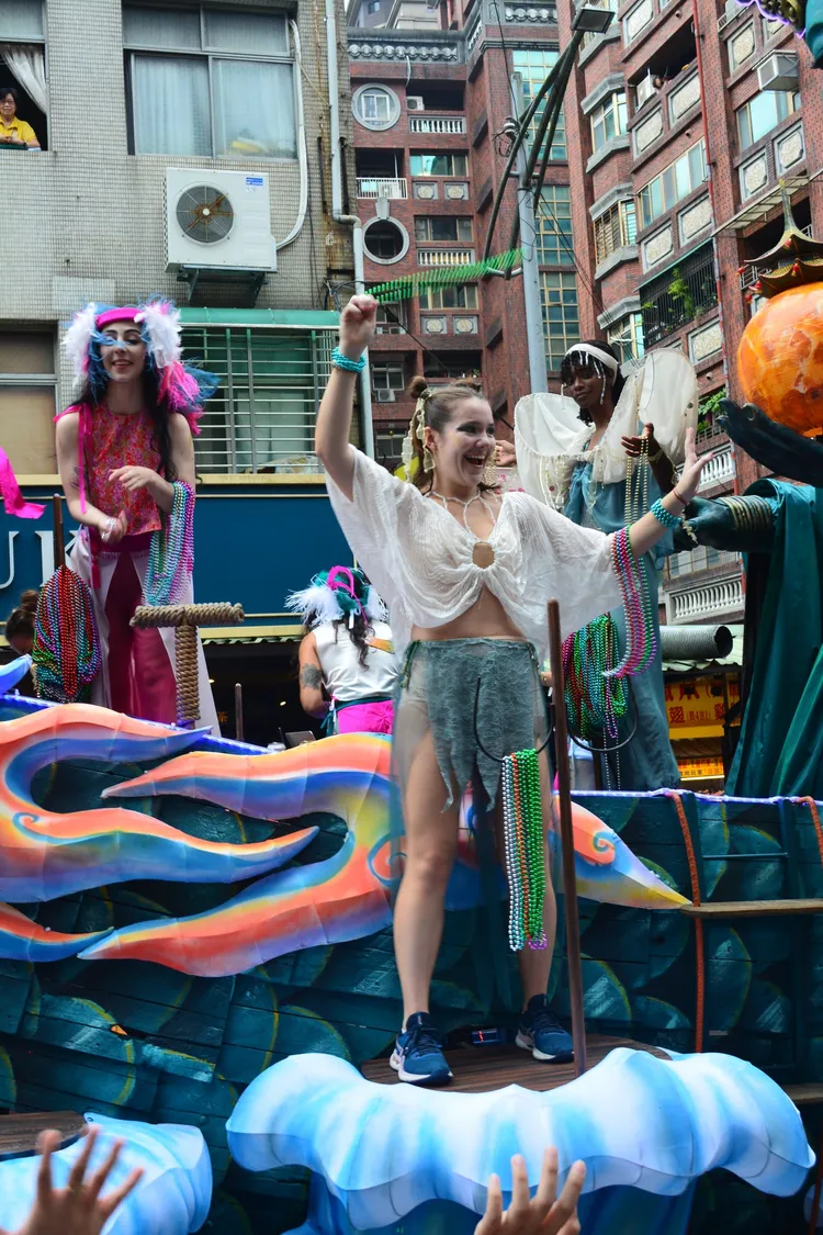 Cary Lin授權提供