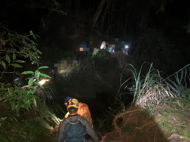 其中2名女學生呼吸急促，所幸意識清楚。嘉義縣消防局提供