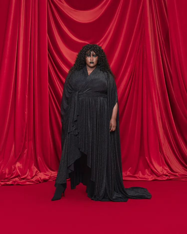 BALENCIAGA 2024春夏大秀。品牌提供