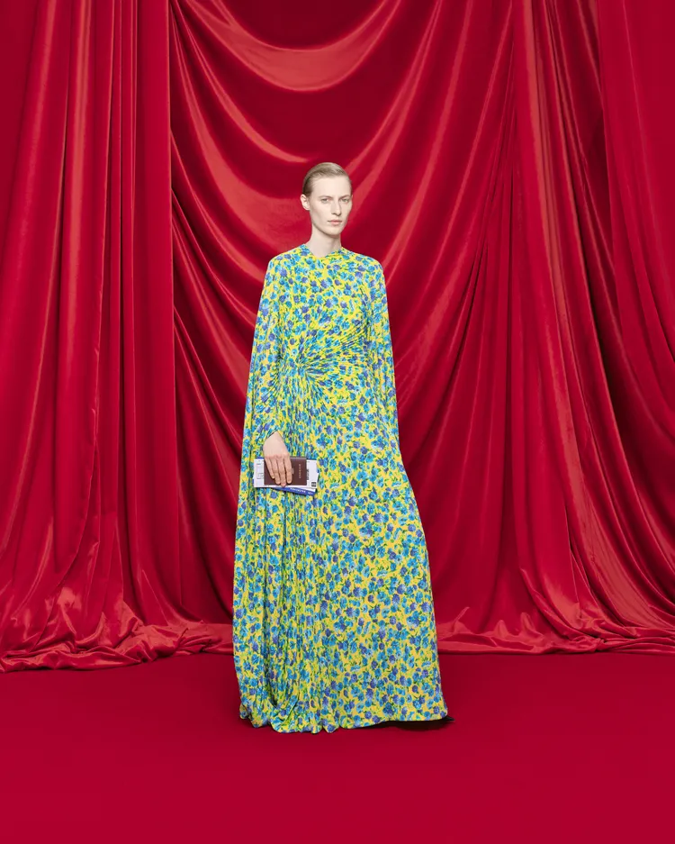 BALENCIAGA 2024春夏大秀。品牌提供