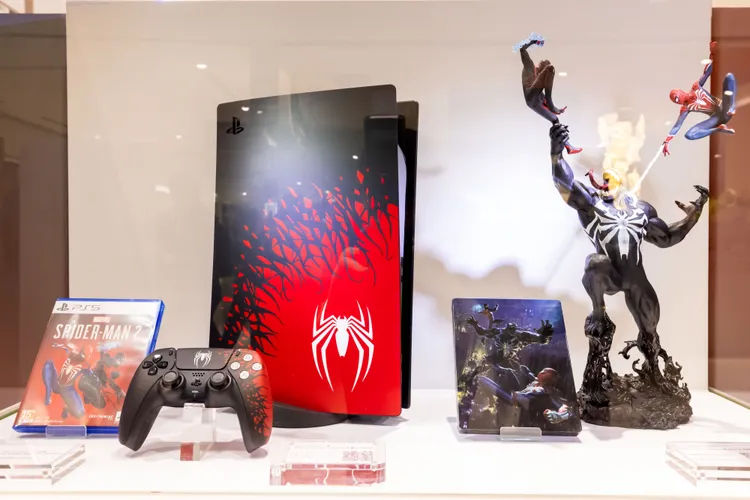 PlayStation 5 主機《Marvel's Spider-Man 2》限量版同捆組限時展出。業者提供