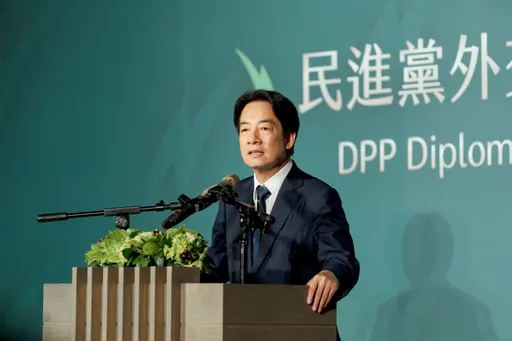 賴清德「撂英文」大談外交政策 台灣將與國際社會共為「維持現狀」努力