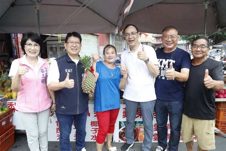 朱立倫到新竹為黨籍立委參選人造勢。朱立倫團隊提供