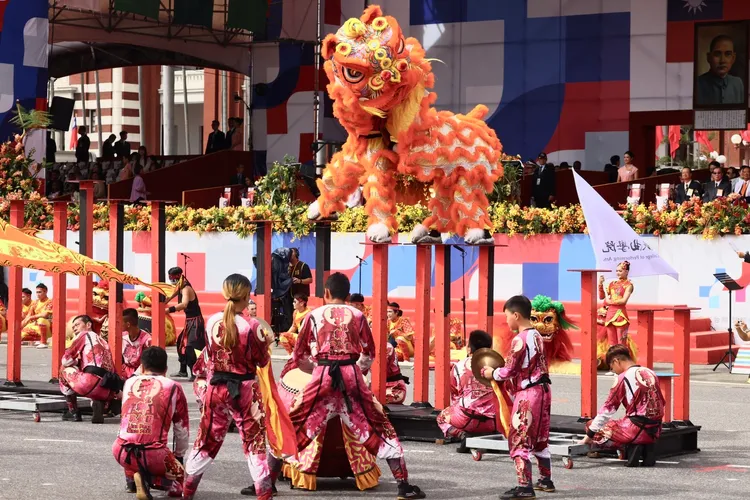 特色獅陣斬滂薄氣勢。林林攝