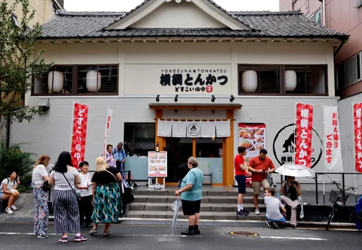  日圓狂跌吸外國旅客爽買「價差如白天黑夜」　新加坡、南韓9月人次創紀錄