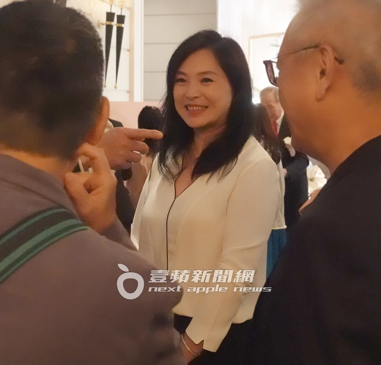 張鳳書充滿笑容前來參加喜宴。特勤中心攝