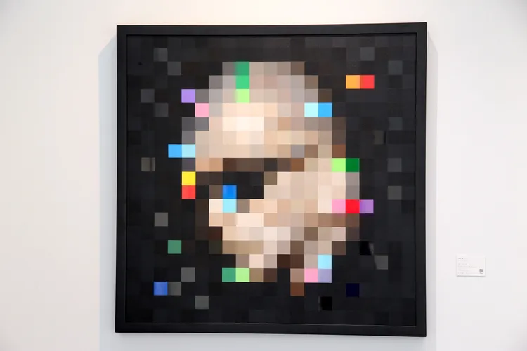 自畫像。經紀人提供