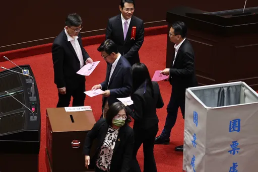 蓝拒投、时力弃权!中选会5委员仍获立院过半同意 11/4上任