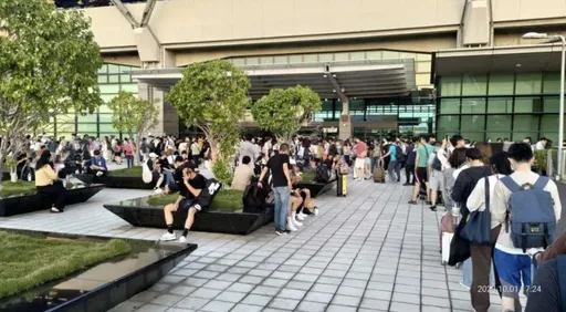 中秋收假日台中站人潮爆棚！國慶自由座人潮管制？　高鐵：視現場狀況調整