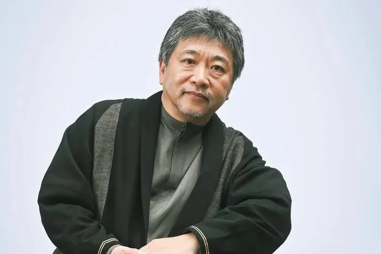 日本名導是枝裕和十分敬重侯孝賢，自承看了他的電影才決定當導演，說自己像是侯孝賢沒有血緣的兒子。資料照片