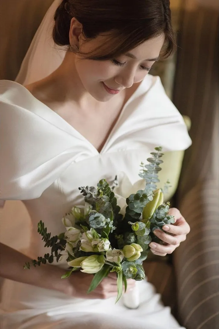 黃智雯愛情長跑11年宣布結婚喜訊。翻攝黃智雯IG