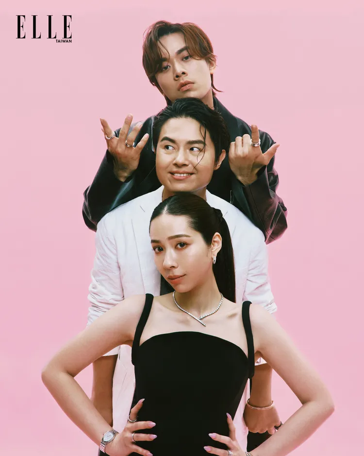 告五人拍攝《ELLE》封面。《ELLE》國際中文版提供
