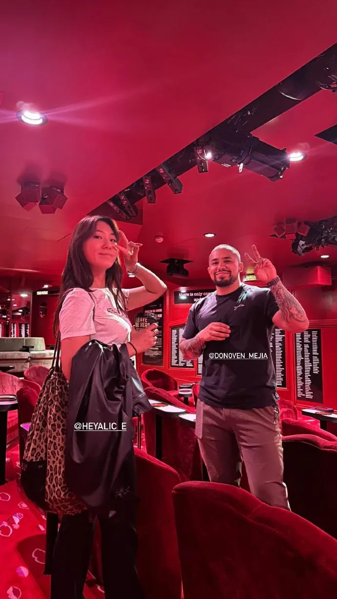 可能是工作夥伴。翻攝Lisa的IG