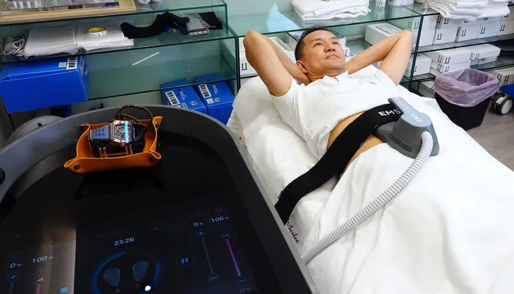 常如山體驗熱磁減脂NEO。彭欣偉攝