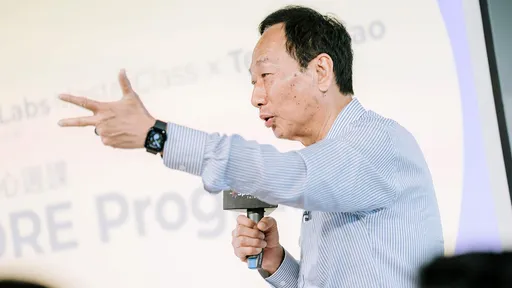 諷賴清德「抄政見還不知廉恥」 郭台銘:改寫的話ChatGPT更值得信賴