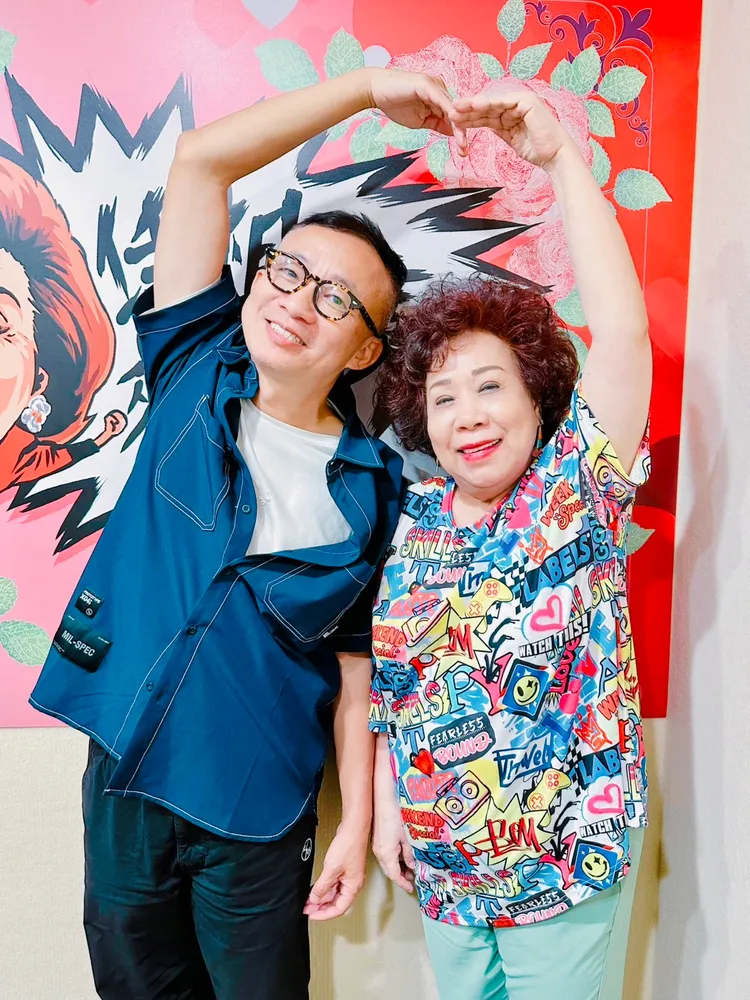 許常德之前上黃越綏Podcast節目《恁祖媽來了》談到陳盈潔狀況。翻攝黃越綏臉書